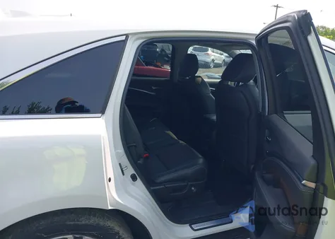 2020 Acura Mdx Technology Package z USA, uszkodzony, nr VIN 5J8YD4H52LL011214